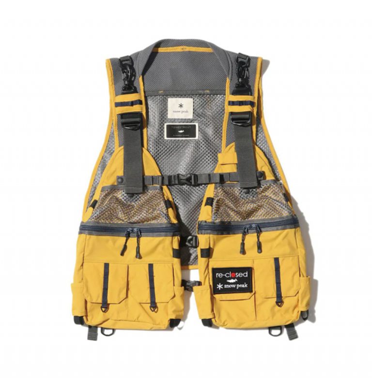 10. Snow Peak Toned Trout Game Vest 　$2,400　
品牌自2018年起與福山正和創辦的釣具品牌 Toned Trout推出聯乘作，此單品防水防撕裂，配有雙胸翻蓋口袋、網狀衣身、腰部雙大口袋和可調節肩帶。